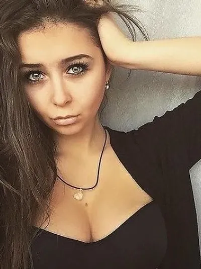 Симона, 22 года